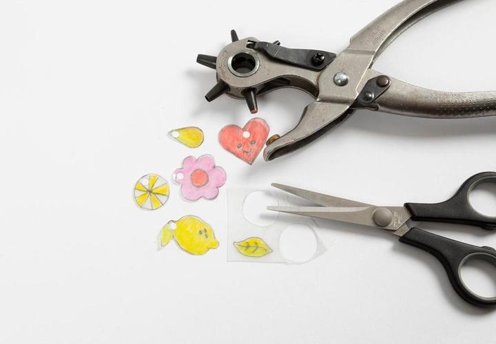 Produktbild Creativ Company Schmuck Bastelset Armbänder mit Schrumpffolie