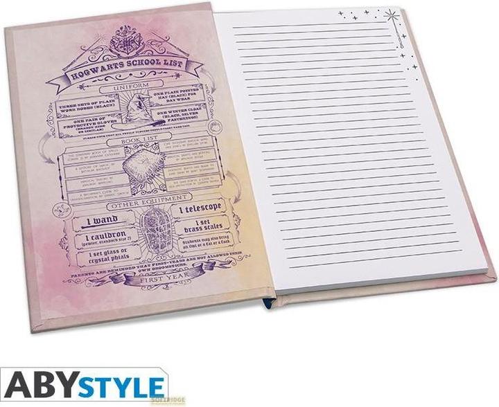 Produktbild ABYstyle Harry Potter - Hogwarts Mug + notebook + Keychain