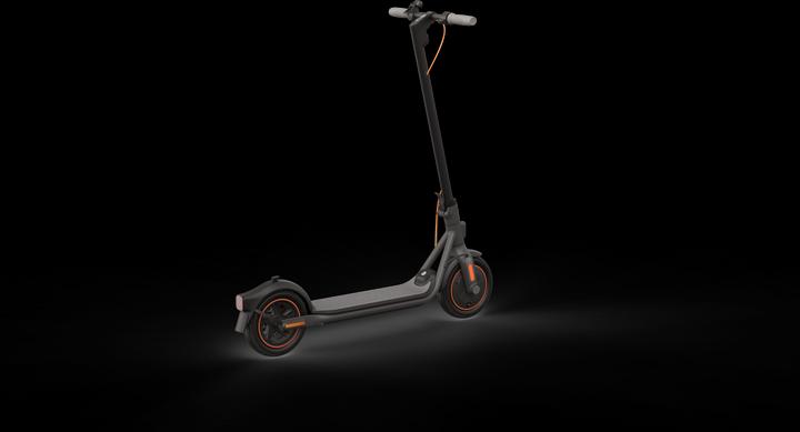 Actual product image Segway-Ninebot F40D (20 km/h, 40 km, 350 W)