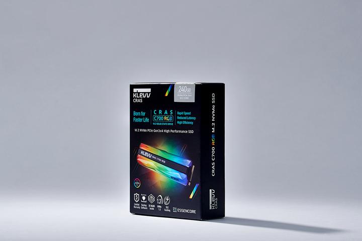 Image du produit NoName Disque Dur SSD Klevv Cras C700 RGB 240Go - M.2 NVMe Type 2280 (240 Go, M.2)