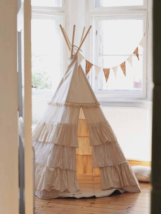 Produktbild Moi Mili Grosses Tipi-Zelt mit Rüschen "Shabby chic"