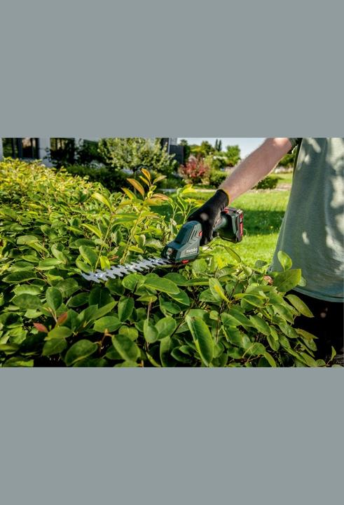 Actual product image Metabo SGS 18 LTX Q (Cordless hedgecutters)