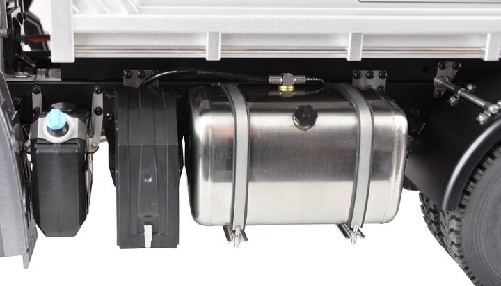 Image du produit Amewi Camion benne Mercedes Arocs (RTR Prêt à fonctionner)