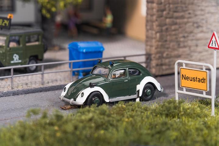 Actual product image Faller VW Beetle Police