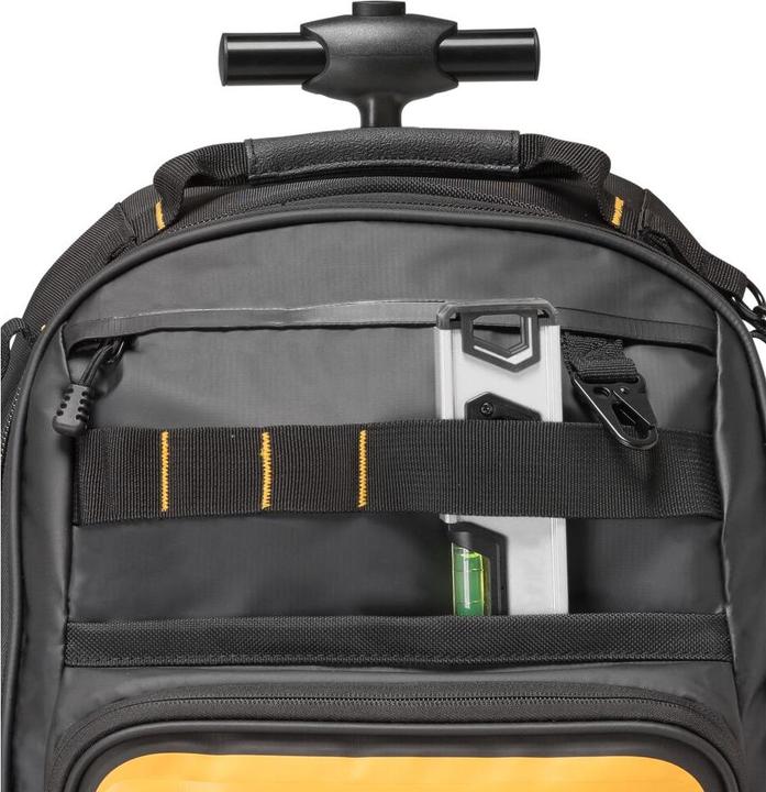 Image du produit DeWalt Sac à dos à outils avec poches de la série Soft Storage sur roulettes, poignée télescopique (46 pièces)