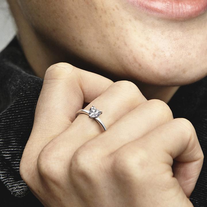 Actual product image Pandora Sparkling heart solitaire ring (58, 925 Silver)