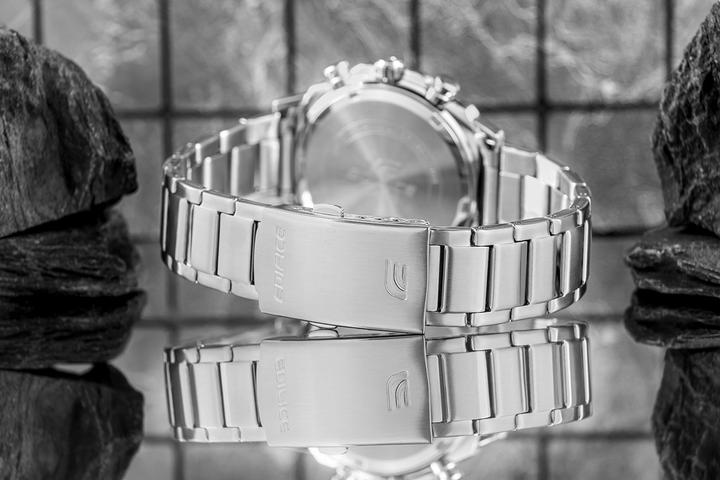 Produktbild Casio Edifice - EFV-600D-2AVUEF (Analoguhr, Chronograph, 44 mm)