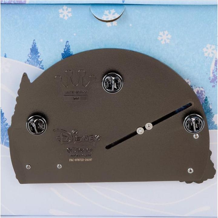 Produktbild Loungefly Disney by Ansteck-Pins Mickey and friends Winter Wonderland 3" Limited Edition 8 cm