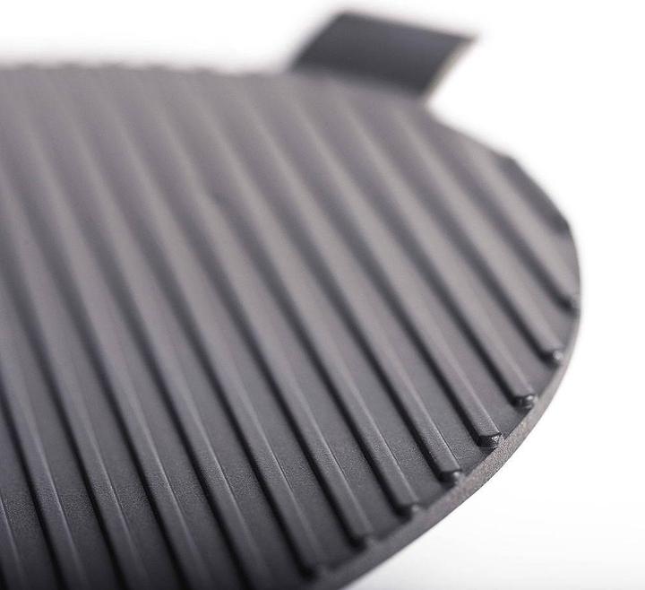 Actual product image Cobb Supreme Griddle