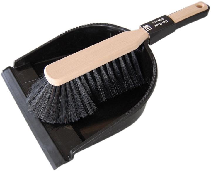 Marrone chiaro, Nero