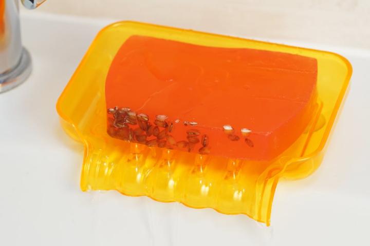 Image du produit Porte-savon, plastique, orange avec 2 ventouses (Recharges)