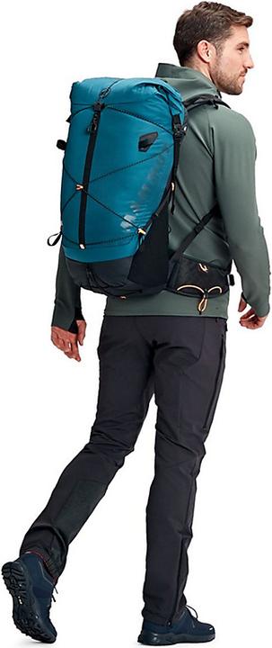Actual product image Mammut Ducan Spine 28-35 (35 l)
