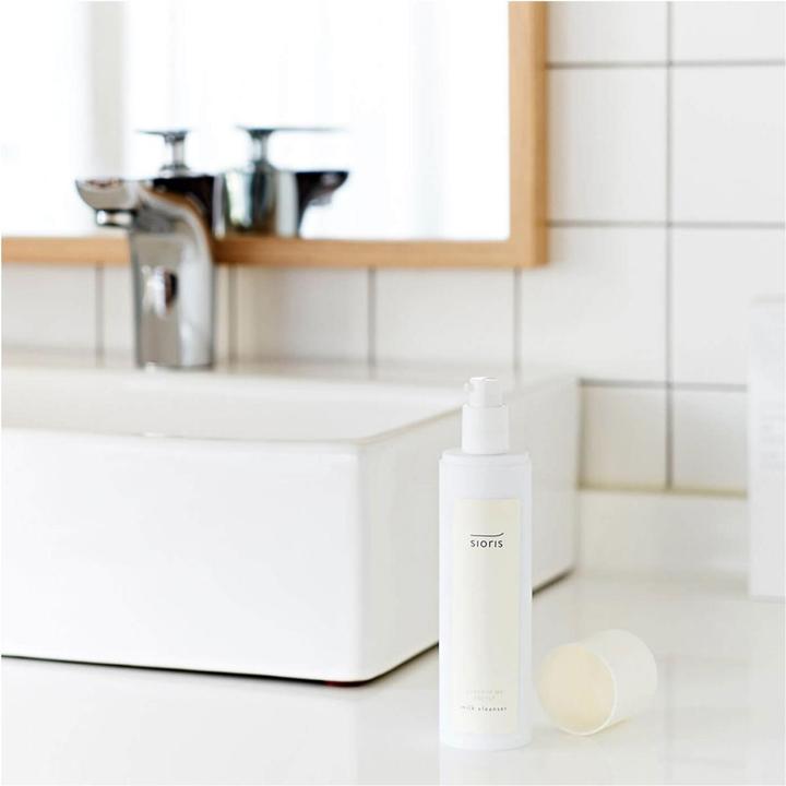 Produktbild Sioris cleanse me softly milk cleanser (Reinigungsmilch, 200 ml)