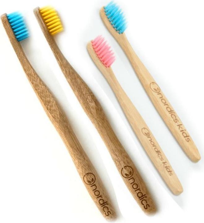 Immagine prodotto Nordics Confezione famiglia 4 spazzolini da denti in bambù morbidi medi (Morbido)