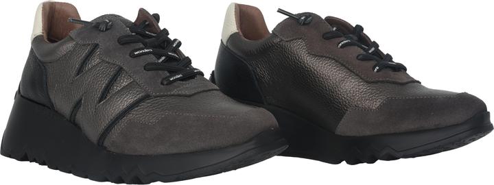 Actual product image Wonders Track (40)