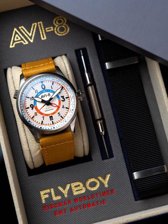 Image du produit AVI-8 AV-4120-02 Wingman Worldtimer GMT (Montre pilote, 41 mm)