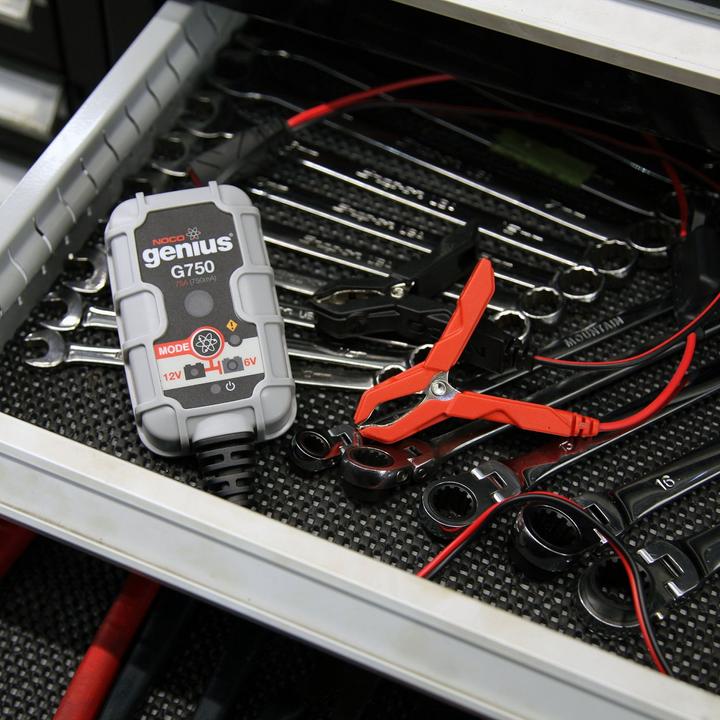 Produktbild Noco Smart Charger G750EU (6V, 12V, 0.75 A)