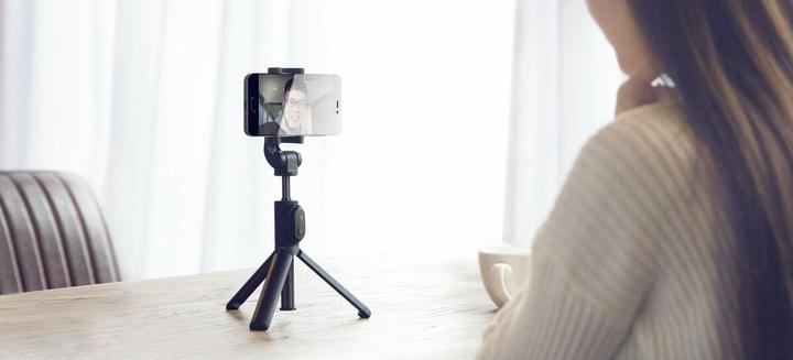 Actual product image Xiaomi Mi Selfie Stick Tripod