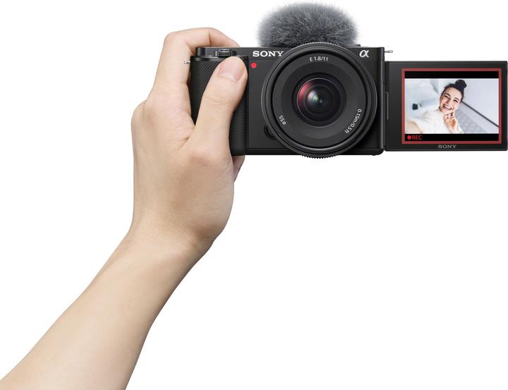 Actual product image Sony E 11mm f/1.8 (Sony E, APS-C / DX)