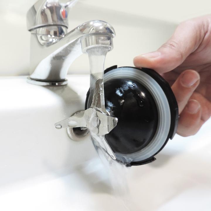 Image du produit Black & Decker BXJB800E (Fiche CH, 800 W)