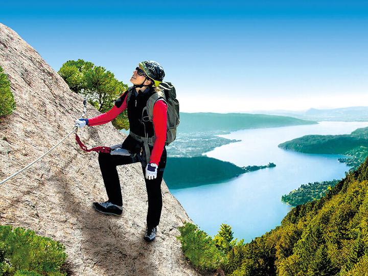 Actual product image Smartbox YOLO! Outdoor sports adventure in Switzerland for 1 or 2 people (2 pers.)