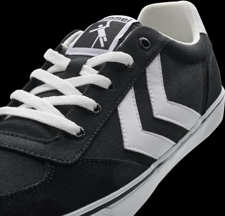 Produktbild hummel STADIL LOW 3.0 SUEDE (41)