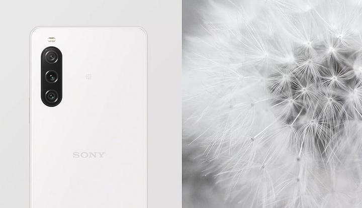 Produktbild Sony Xperia 10 V (128 GB, White, 6.10", SIM + eSIM, 48 Mpx, 5G)