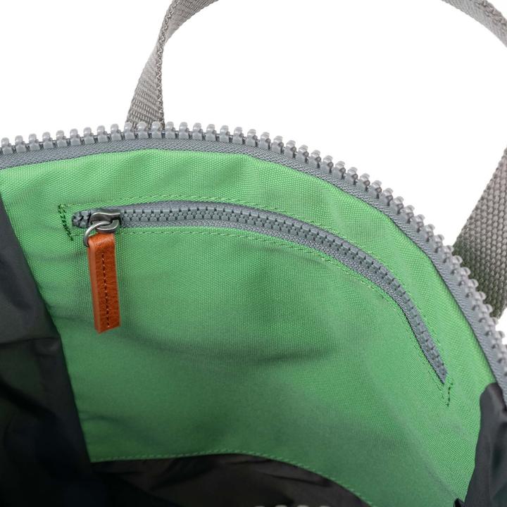 Immagine prodotto Roka London Finchley A Peppermint Small Recycled Canvas (10 l)