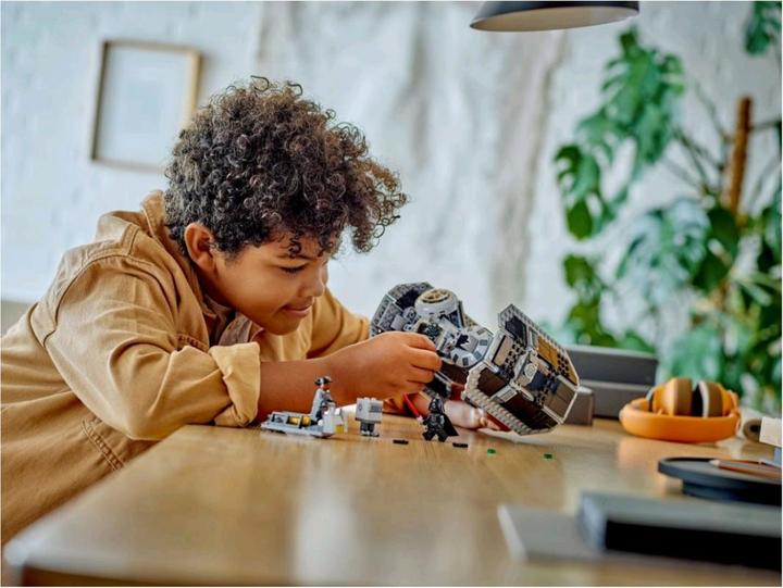 Actual product image LEGO TIE Bomber (75347, LEGO Star Wars)