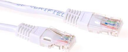 Immagine prodotto Cavo patch U/UTP CAT5E bianco di 15 metri con connettori RJ45. Cat5e u/utp bianco 15.00m (U/UTP, CAT5, 15 m)