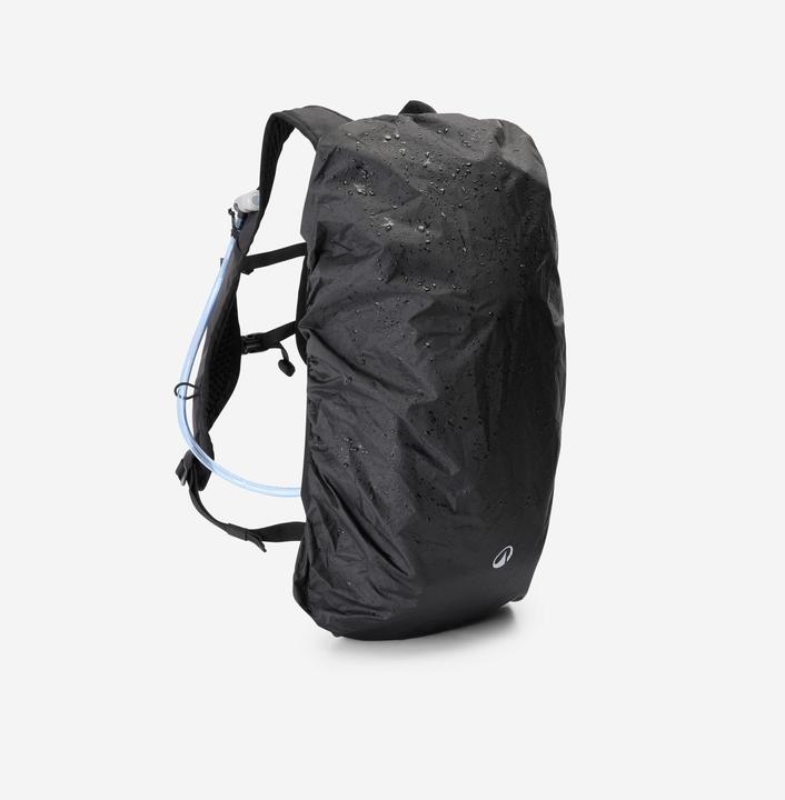 Produktbild Rockrider Trinkrucksack MTB 12 L/ 2 L Wasser schwarz (12 l)