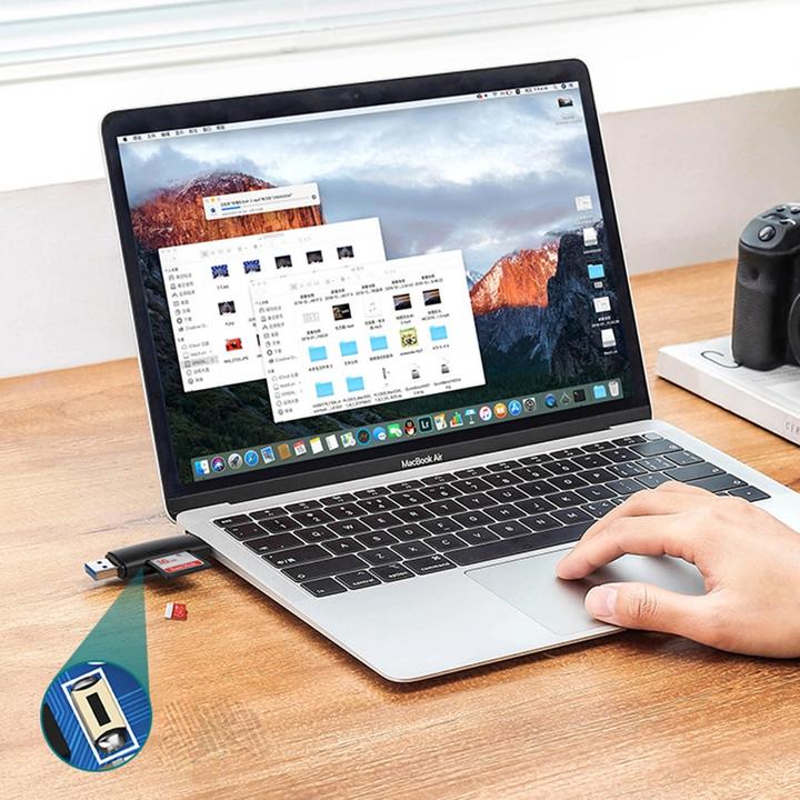Produktbild Ugreen CM304 USB + USB-C Adapter Card Reader SD + microSD (black) (USB-C)