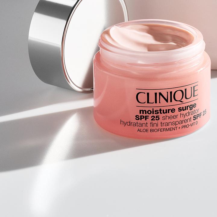 Image du produit Clinique Moisture Surge (50 ml, Crème de jour, SPF 25)