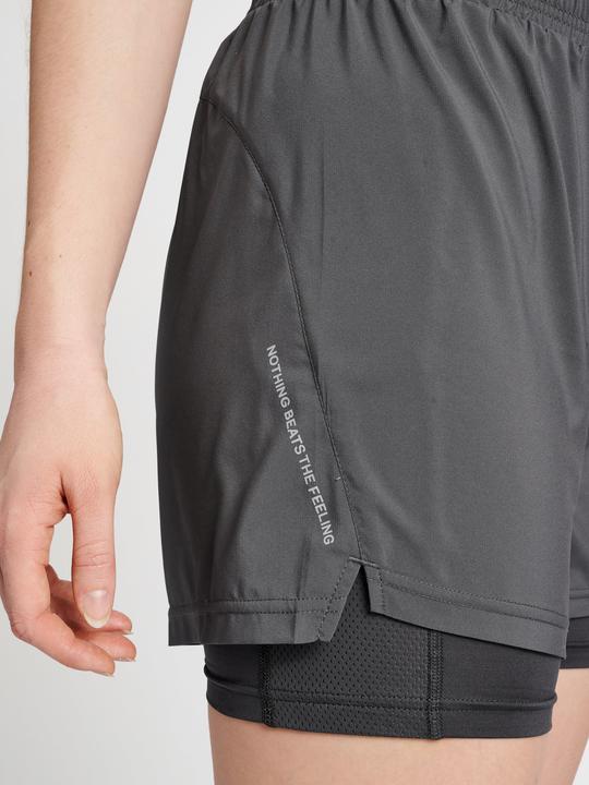 Actual product image Newline WOMEN 2-IN-1 RUNNING SHORTS (S)