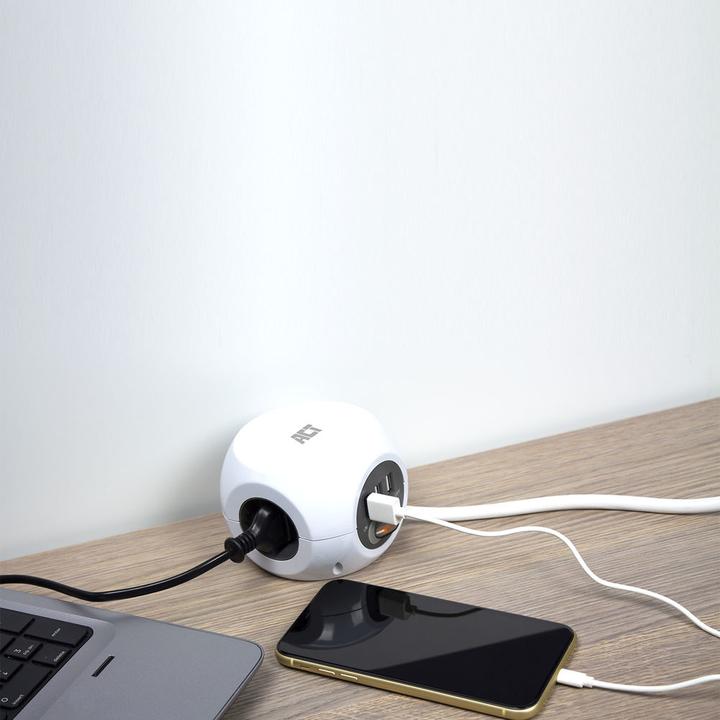 Produktbild Power socket cube (PDU) with 3 sockets type F, 3 USB-A ports, 1.5m