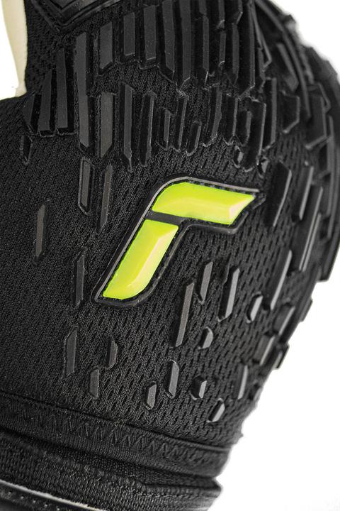 Actual product image Reusch Attrakt Freegel Gold JR (7)