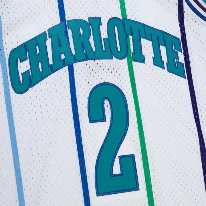 Image du produit Mitchell & Ness maillot nba charlotte hornet larry johnon (S)