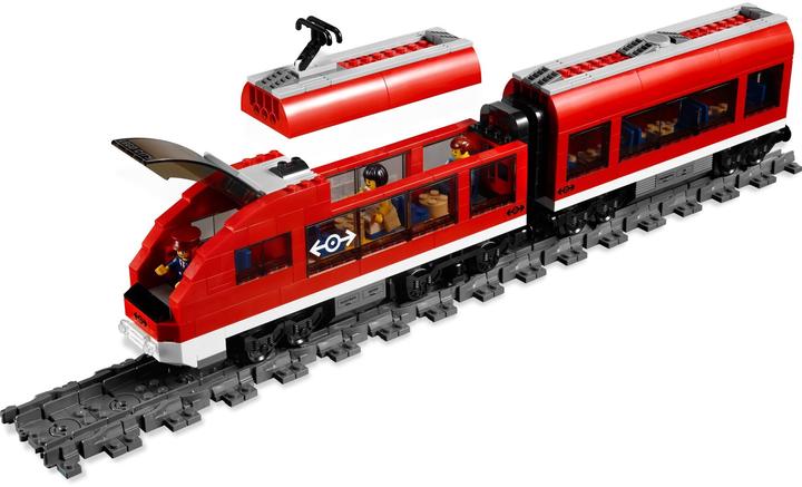 Productafbeelding LEGO Stadspassagierstrein (7938, LEGO Stad)