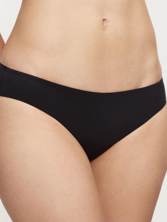Image du produit Triumph Slip tai Body Make-Up Essentials (40, lot de 2)
