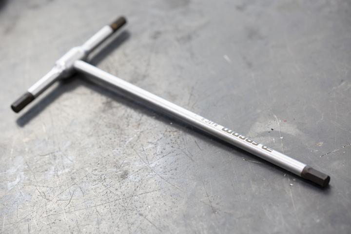Produktbild Facom Sechskantschlüssel Quergrif 38mm 5tlg