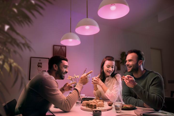 Image du produit Philips Hue White & Color Ambiance E14 Lot de deux lustres (E14, 5.10 W, 470 lm, 2 x, F)