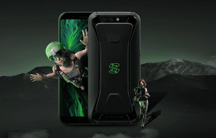 Immagine prodotto Xiaomi Squalo Nero (128 GB, Nero, 5.99", Doppia SIM, 20 Mpx, 4G)