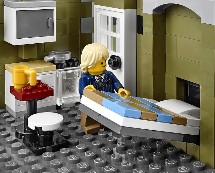 Produktbild LEGO Pariser Restaurant (10243, LEGO Creator Expert, LEGO Seltene Sets)