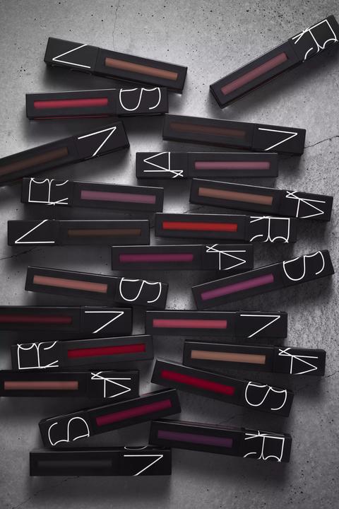 Immagine prodotto NARS Cosmetics Pigmento labbra Powermatte (Salvare la regina)