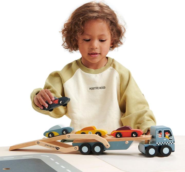 Produktbild Tender Leaf Toys Autotransporter