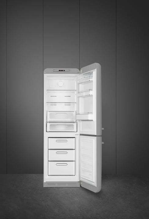 Produktbild Smeg Retro Style FAB32RSV5 (331 l)