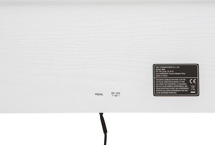 Actual product image Kurzweil M90 (88 Keys)