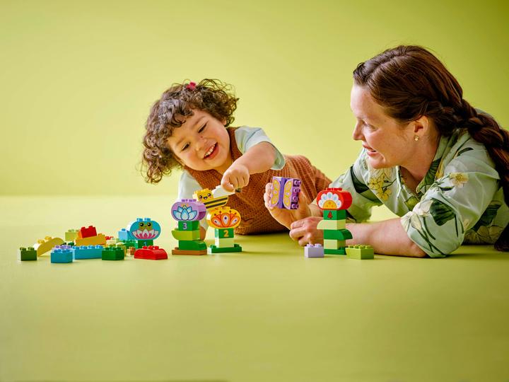 Immagine prodotto LEGO Kreativer Blumengarten (10444)