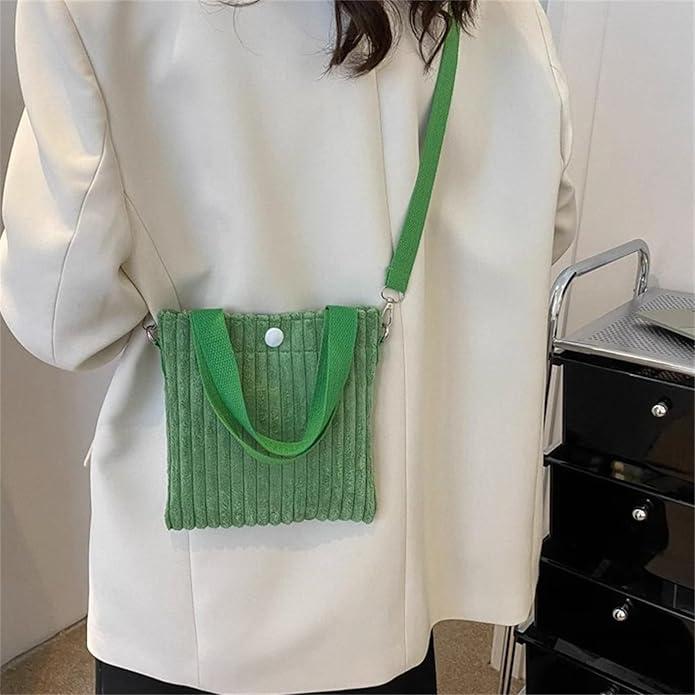 Produktbild Only-Bags.Store Vielseitiger Reise-Toilettenbeutel mit Haken - strapazierfähiges Polyester, geruchsneutral