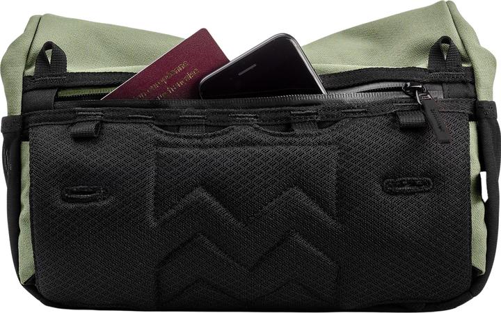 Actual product image Mero Mero Piha Bag 4-6